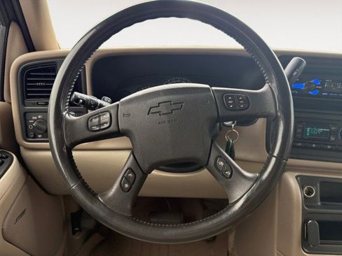 Used 2003 Chevrolet Tahoe LT RWD image 11