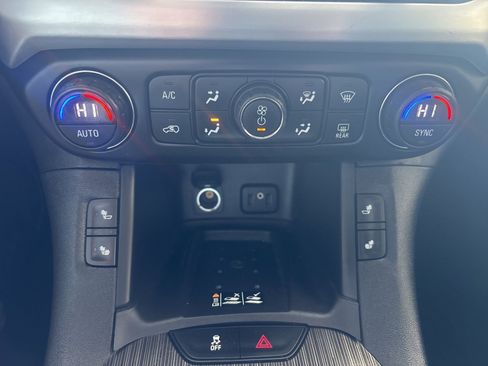 Used 2017 GMC Acadia SLT image 27