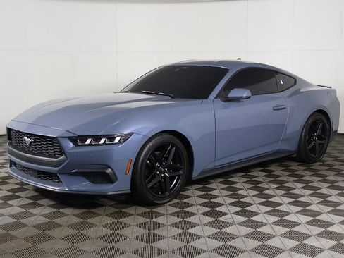Used 2024 Ford Mustang Premium RWD image 8