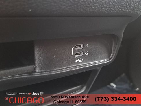 New 2026 Chrysler Pacifica Select w/ S Appearance Package FWD image 37
