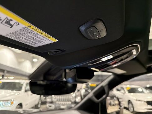 New 2026 Jeep Grand Wagoneer 4WD w/ Premium Group I image 33