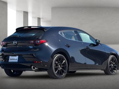 New 2026 MAZDA MAZDA3 Hatchback w/Premium Plus Pkg AWD/4WD image 4