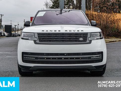 Used 2023 Land Rover Range Rover SE image 9
