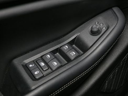 Used 2023 Jeep Grand Cherokee L Laredo AWD/4WD image 37