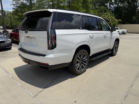 Used 2023 Cadillac Escalade Sport w/ Touring Package AWD/4WD image 27