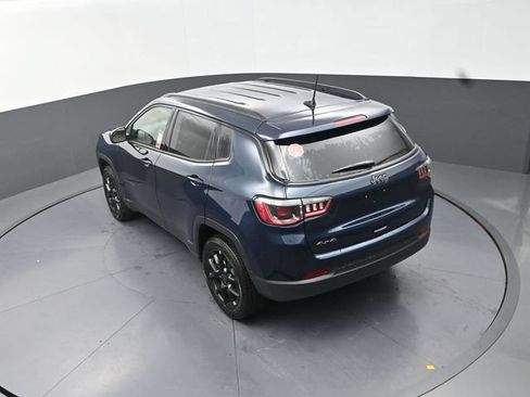New 2026 Jeep Compass Latitude AWD/4WD image 15