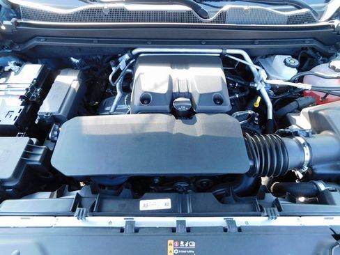 New 2025 Chevrolet Colorado Z71 w/ Technology Package image 38