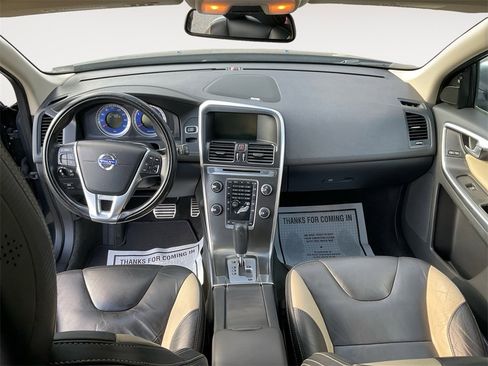 Used 2012 Volvo XC60 T6 R-Design image 10