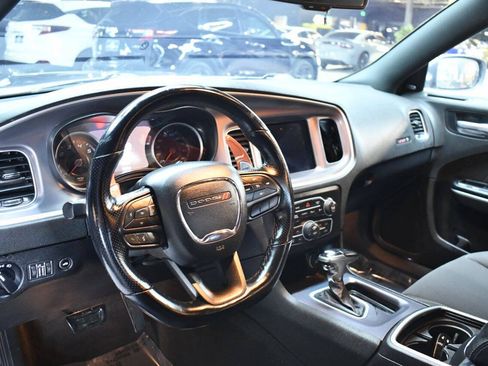 Used 2021 Dodge Charger Scat Pack RWD image 12