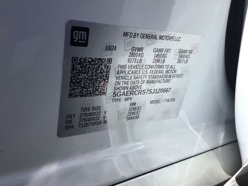 Used 2025 Buick Enclave Avenir w/ Super Cruise Package FWD image 6