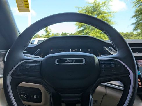 Used 2026 Jeep Grand Cherokee L Limited w/ Limited Altitude Package RWD image 28