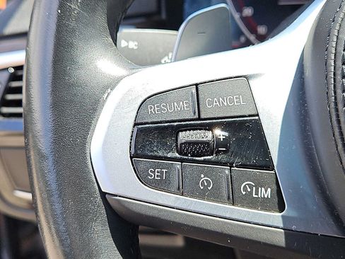 Used 2023 BMW 530e xDrive w/ Premium Package AWD/4WD image 23