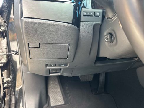 Used 2025 Lexus ES 350 w/ Premium Package FWD image 32