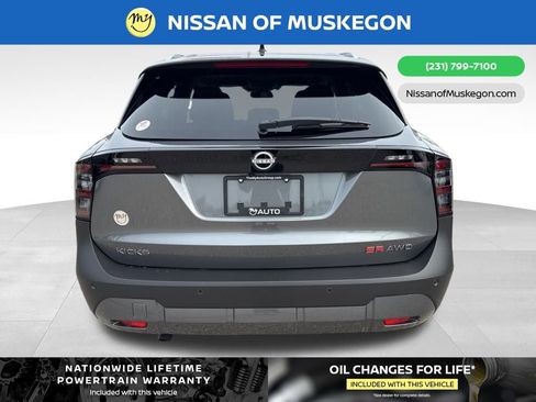 New 2026 Nissan Kicks SR w/ SR Premium Package image 6