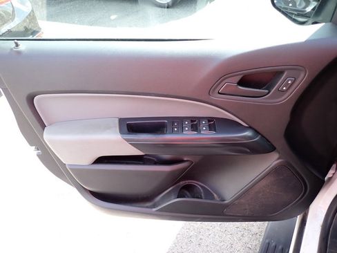 Used 2019 Chevrolet Colorado W/T w/ WT Convenience Package image 17