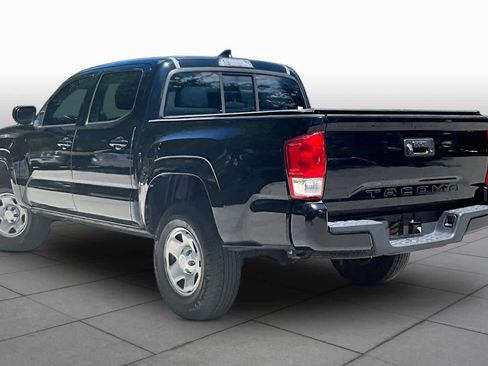 Used 2017 Toyota Tacoma SR w/ SR Convenience Package RWD image 12