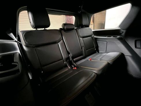 Used 2025 Ford Expedition Tremor AWD/4WD image 23