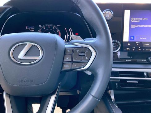 Used 2024 Lexus RX 350 w/ Technology Package image 23