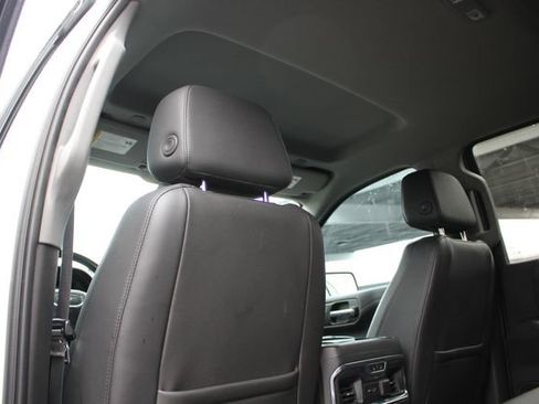 Used 2020 GMC Sierra 1500 SLT image 11
