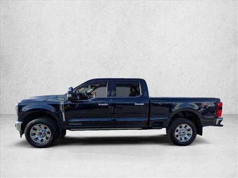 Used 2024 Ford F250 Lariat w/ Lariat Ultimate Package image 9