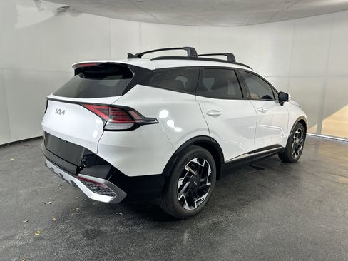 Used 2025 Kia Sportage SX image 11