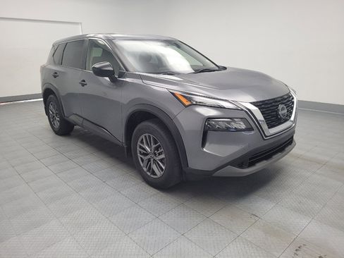 Used 2022 Nissan Rogue S FWD image 13