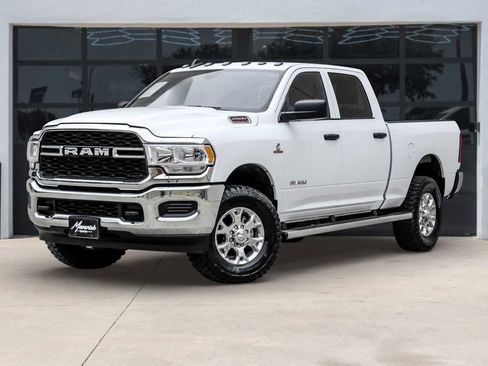 Used 2022 RAM 2500 Tradesman image 1