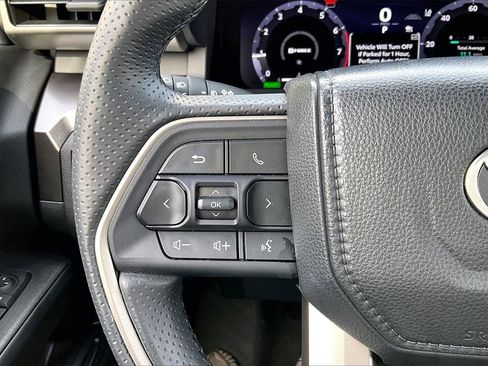 Used 2025 Toyota 4Runner TRD Off-Road Premium image 29