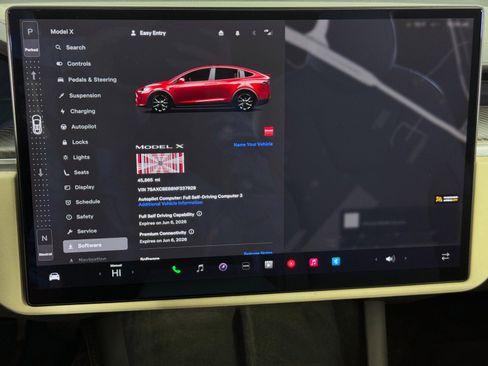 Used 2022 Tesla Model X Plaid image 27