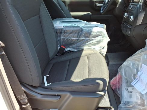 New 2026 GMC Sierra 1500 Pro w/ Pro Value Package AWD/4WD image 8