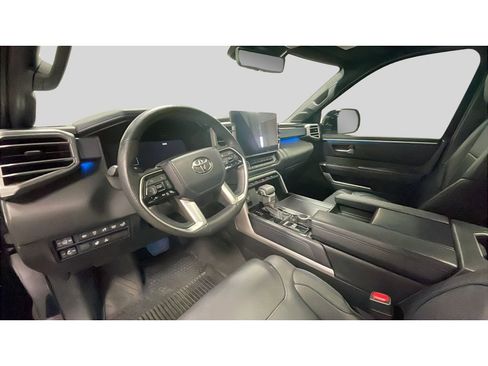 Used 2023 Toyota Tundra Platinum w/ Advanced Package AWD/4WD image 11