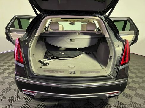 Used 2022 Cadillac XT5 Premium Luxury image 26