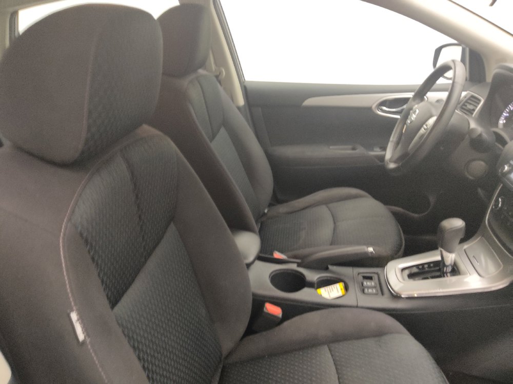 Used 2015 Nissan Sentra SR w/ Navigation Package FWD image 21
