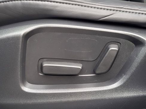 Used 2018 MAZDA CX-5 Touring w/ Preferred Equipment Package image 12