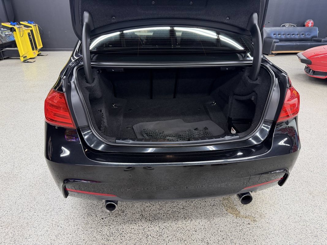 Used 2013 BMW 335i xDrive Sedan AWD/4WD image 15