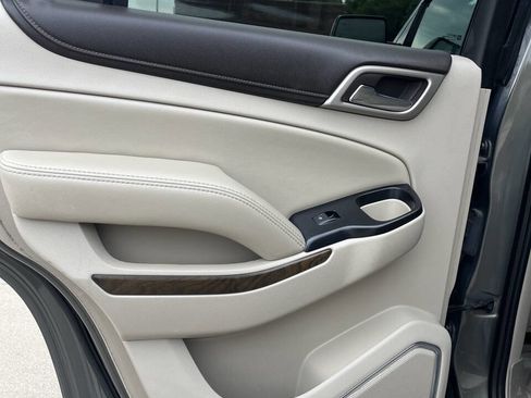 Used 2018 GMC Yukon Denali w/ Denali Ultimate Package image 11