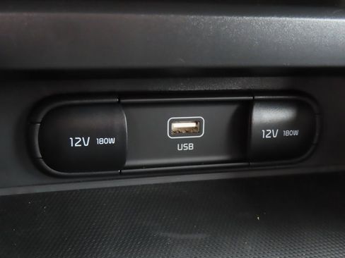 New 2025 Kia Soul LX w/ LX Technology Package image 8