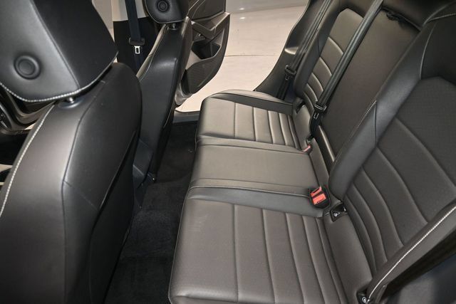 Used 2024 Volkswagen Jetta SE FWD image 17