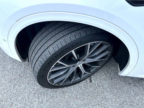 Used 2023 Maserati Grecale GT AWD/4WD image 23