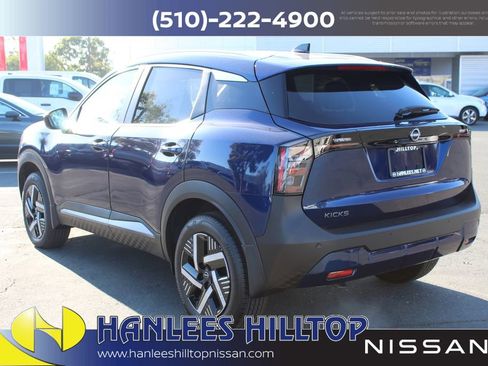 New 2026 Nissan Kicks SV image 9