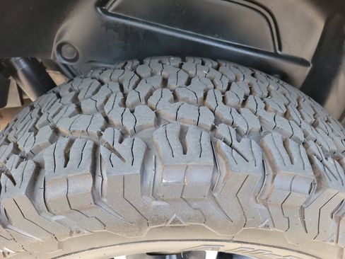 Used 2019 Jeep Wrangler Rubicon w/ Cold Weather Group AWD/4WD image 26