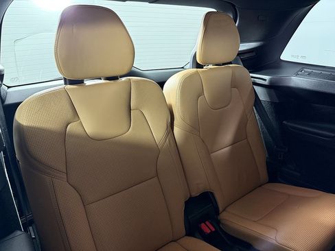 Used 2017 Volvo XC90 T6 Inscription w/ Vision Package image 35
