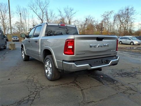 New 2025 RAM 1500 Big Horn image 5