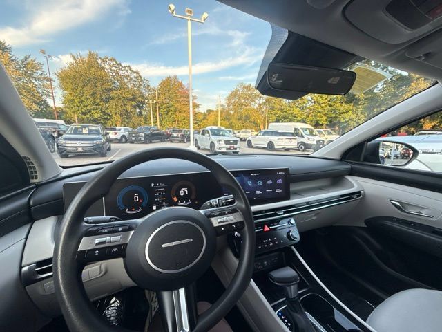 Used 2025 Hyundai Tucson SEL AWD/4WD image 25