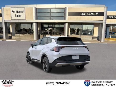 Certified 2026 Kia Sportage LX FWD image 4