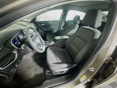 Used 2024 Chevrolet Malibu LT image 13