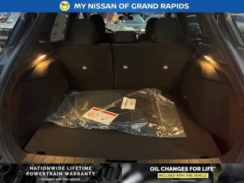 New 2026 Nissan Kicks SV image 21