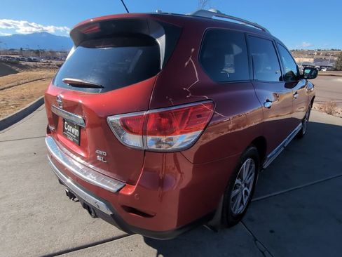 Used 2014 Nissan Pathfinder SL w/ SL Premium Package image 9