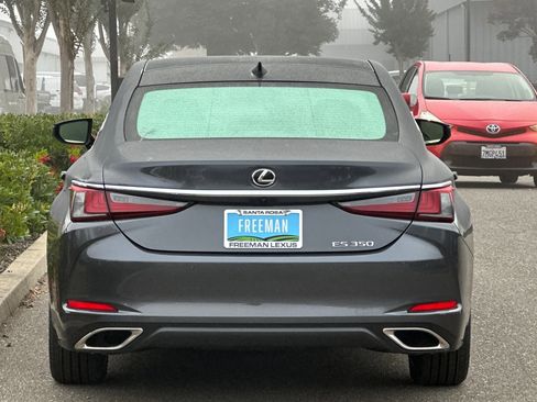 New 2025 Lexus ES 350 w/ Premium Package image 5