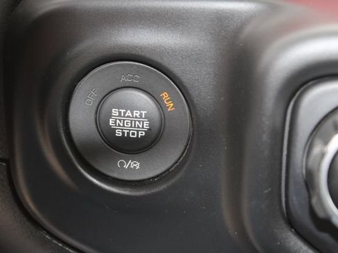 Used 2020 Jeep Wrangler Unlimited Rubicon w/ LED Lighting Group AWD/4WD image 25